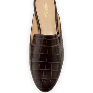 Michael Kors Natasha Croc Brown mule flats 38.5